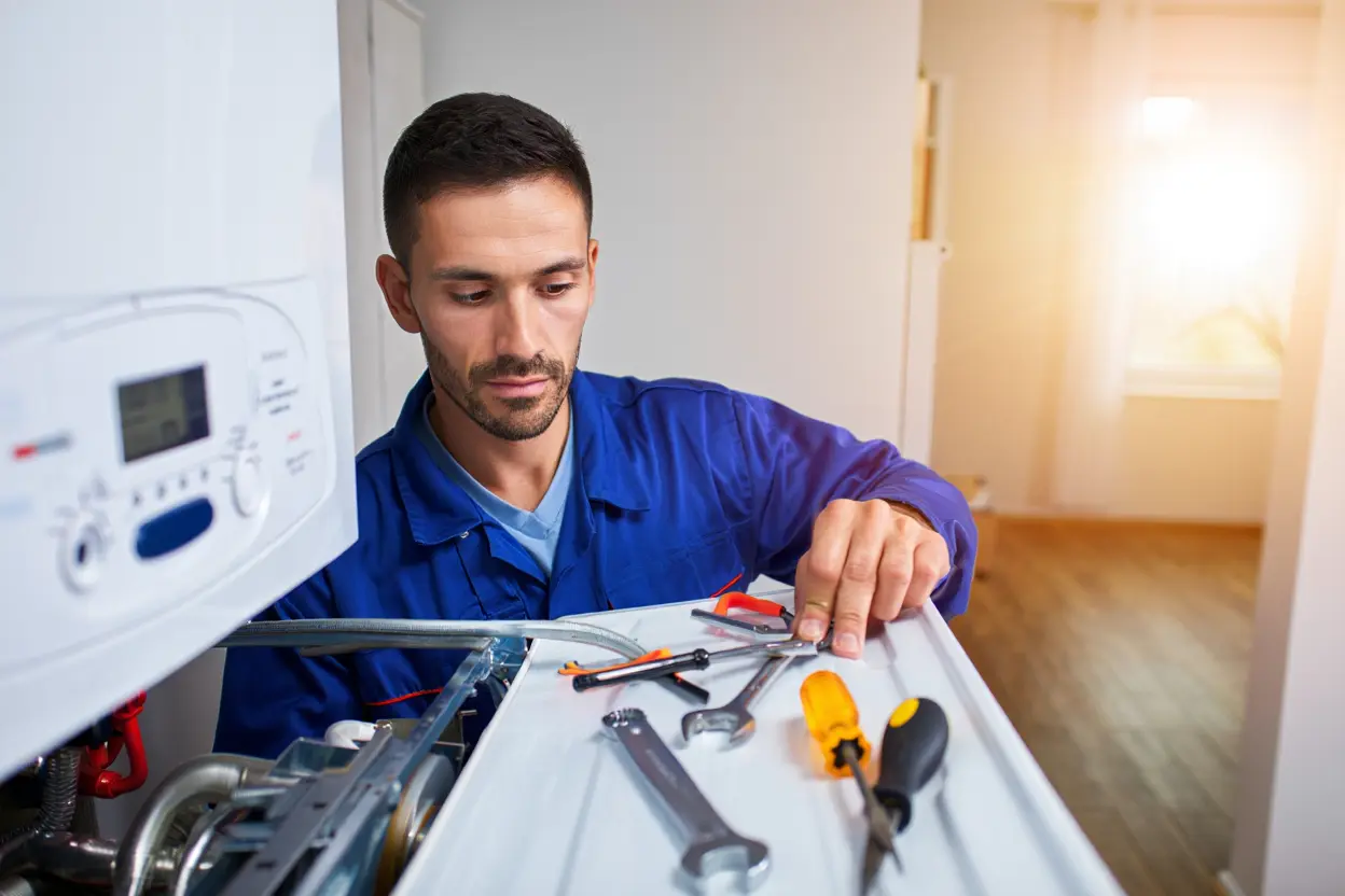 Technicien chauffagiste en chantier